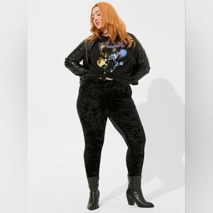 Torrid Black Crushed Velvet Leggings with Pockets - NWT